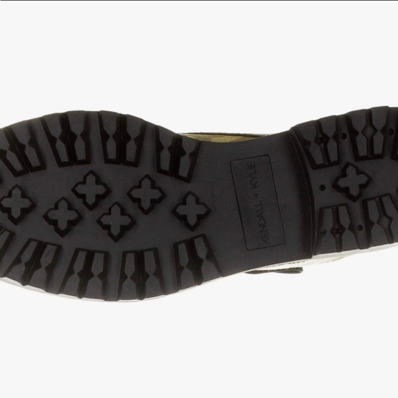 KENDALL + KYLIE EPIC BOOTIE OLIVE CAMO COMBAT TWILL BOOTS Size 6 - Picture 3 of 7